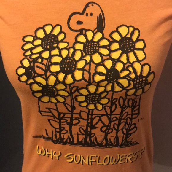 Snoopy Tee - Picture 3 of 4